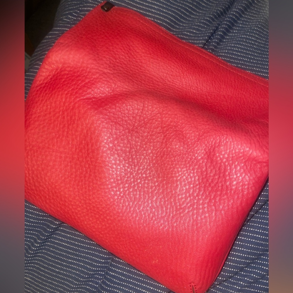 Colehaan Vibrant Red Leather fold over  Clutch - Picture 4 of 14